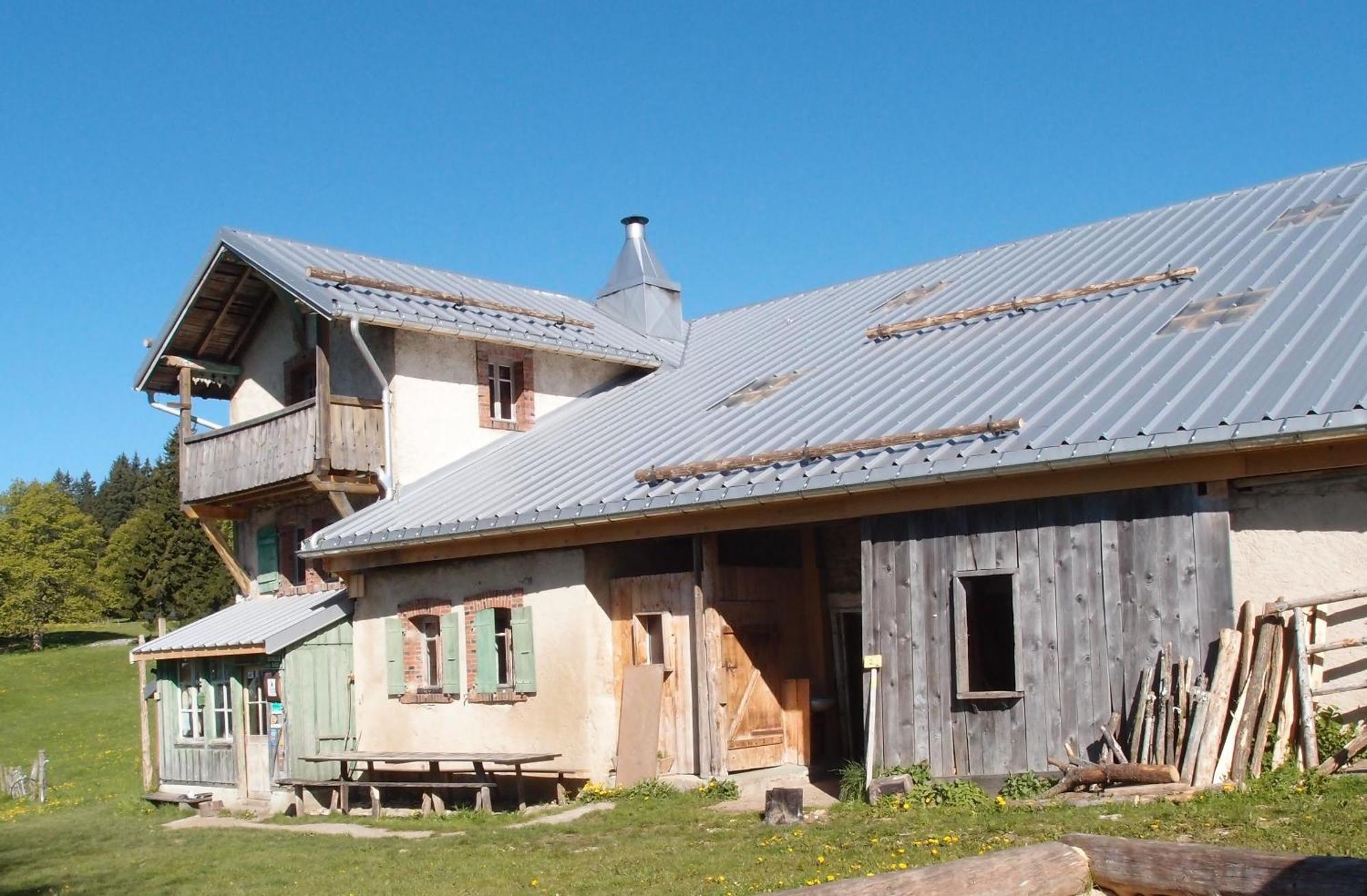 La Petite Echelle Hotell Rochejean Exteriör bild