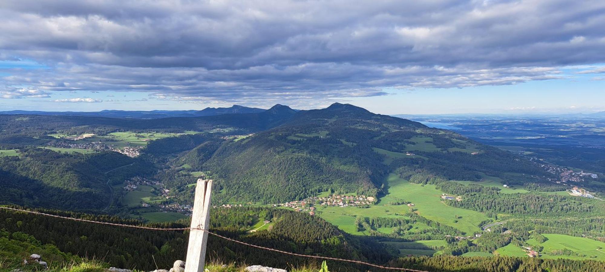 La Petite Echelle Hotell Rochejean Exteriör bild
